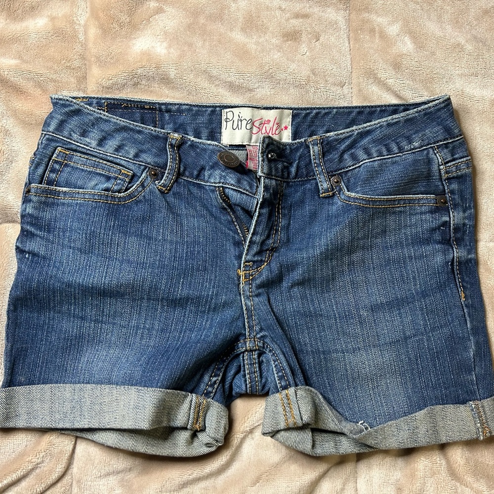 Pure style women’s shorts